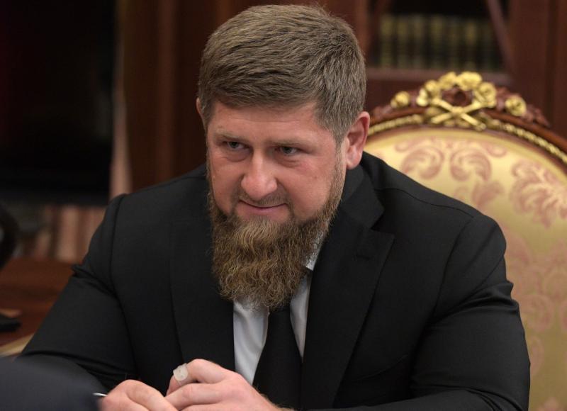 Кадыров пригрозил «звонкой оплеухой» украинскому депутату, который толкнул Скабееву