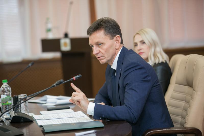 Владимир Сипягин отчитается о работе на посту губернатора 18 января