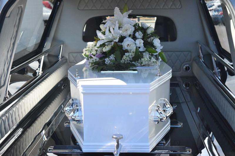 Тарифы на похоронные услуги в Уфе выросли на 20 %