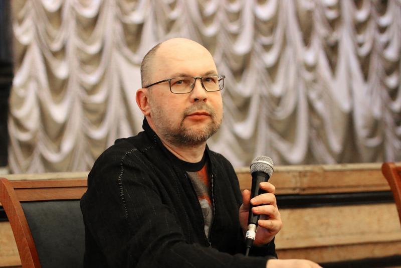 Алексей Иванов раскритиковал «драку табуретками» в экранизации своего романа «Тобол»