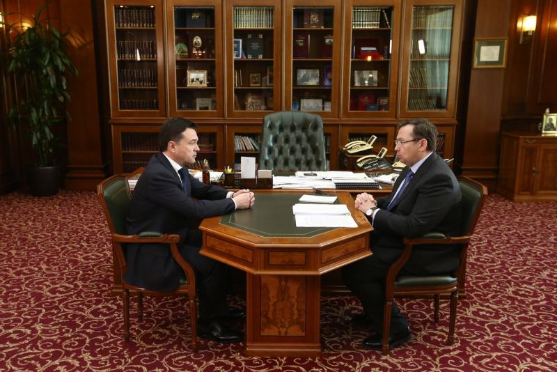 Губернатор Московской области пообщался с зампредом регионального правительстве
