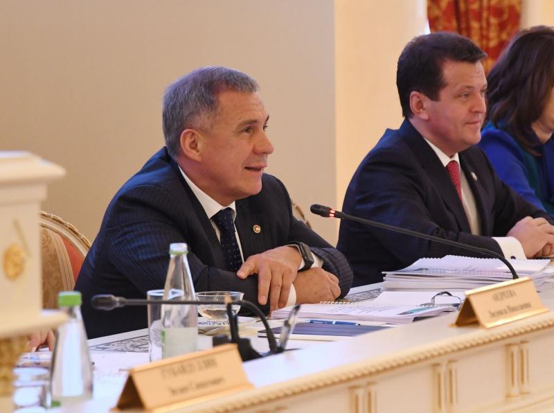 Минниханов выступил на сессии Казгордумы