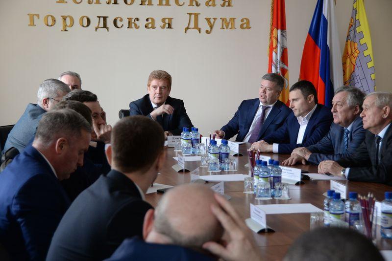 Встреча Елистратова с депутатами прошла в закрытом режиме