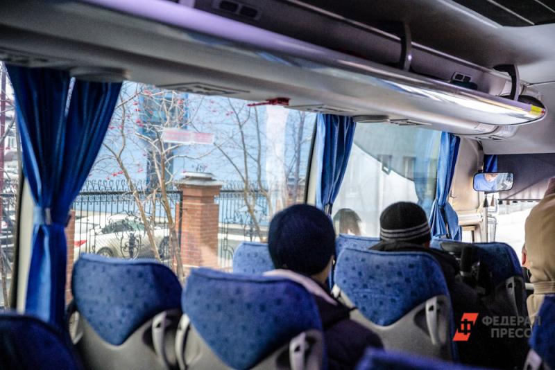 Во Владивостоке водители автобусов подрались на глазах у пассажиров