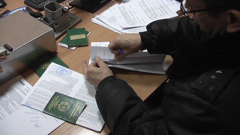 Петербурженка через Avito предлагала мигрантам регистрацию
