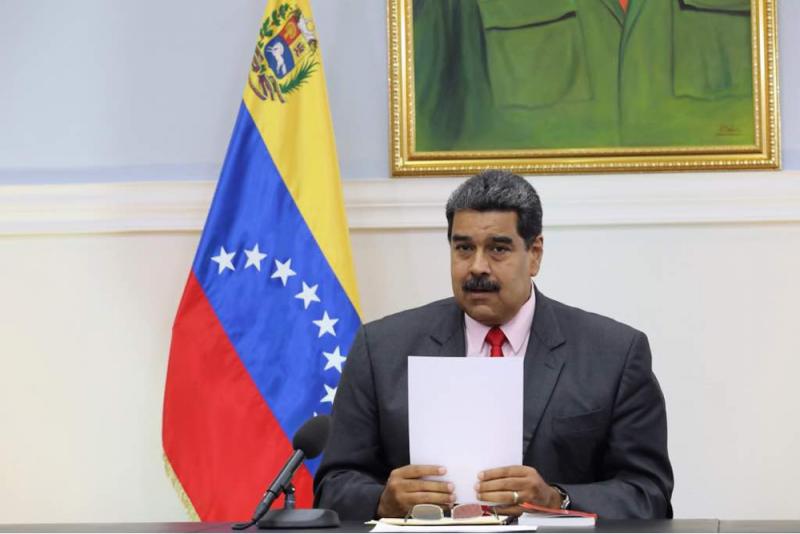 Девять из десяти венесуэльцев хотят отставки Мадуро, говорят социологи