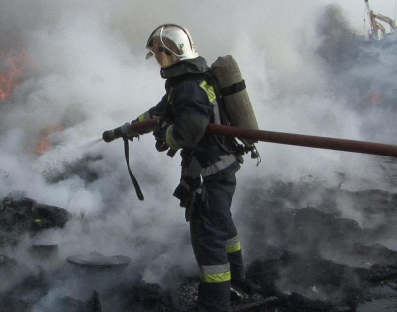 Возгорание на НПЗ Комсомольска-на-Амуре потушили моментально