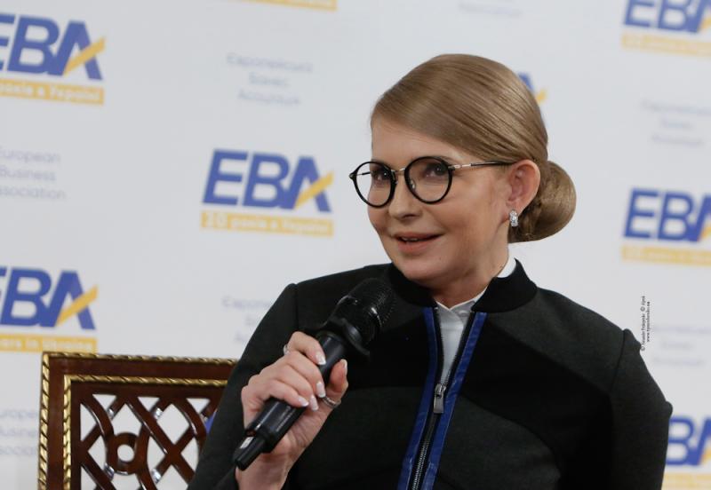 Тимошенко пообещала украинцам вернуть вклады Сбербанка времен СССР