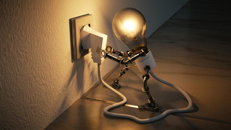 Причиной отключения электричества правительство называет кибератаку.