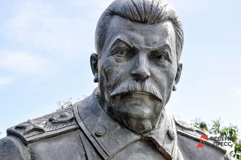 Местный обком КПРФ выступил с предложением установить памятник Сталину