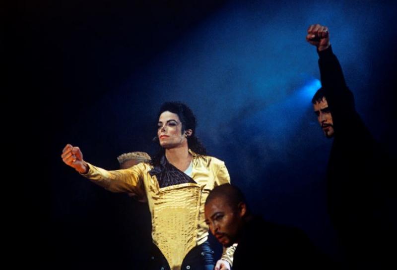Когда ты родился, Майкл Джексон уже был королем поп-музыки (на концерте в Москве в 1993 году)