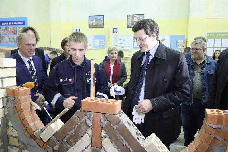 Губернатор Глеб Никитин посетил Перевозский строительный колледж