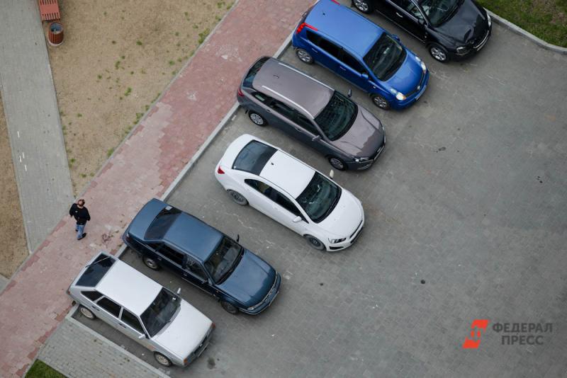 Петербуржец устроил самосуд над «мастером парковки»
