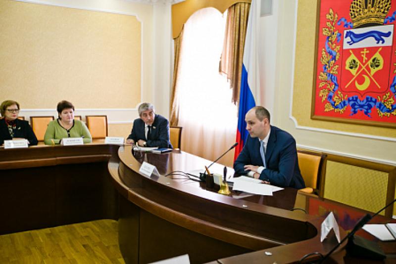 Паслер провел заседание правительства Оренбургской области