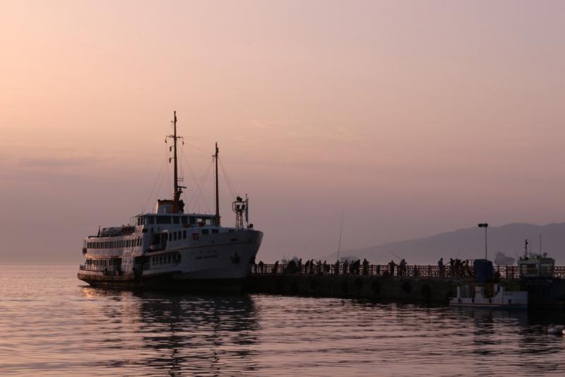 В конце мая запустят водный общественный транспорт