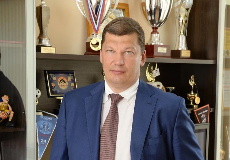 Слухмейкеры отправляют Сергея Панова в отставку после уголовного дела на менеджеров хоккейного клуба