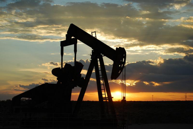 По мнению экспертов, меры жесткого налогового бремени на нефтянку были бы оправданы в условиях бюджетного дефицита