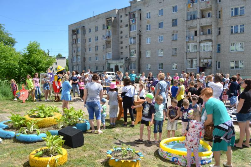 В Международном дне соседей приняли участие сто тысяч человек по всей России