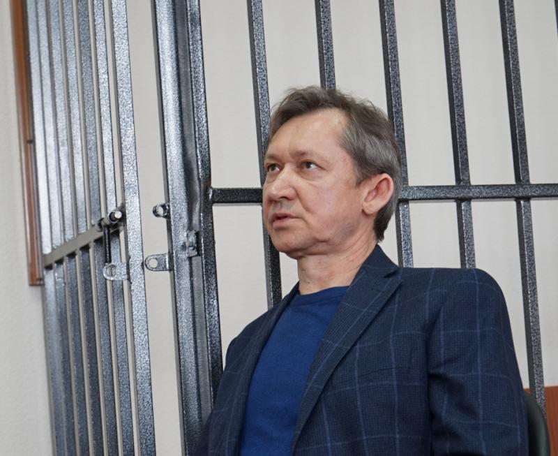 В суде продолжается рассмотрение дела Дмитрия Попова