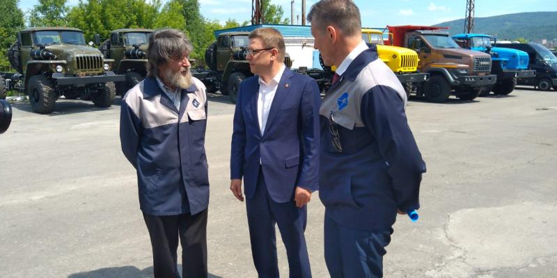 Алексей Текслер посетил миасский автомобильный завод