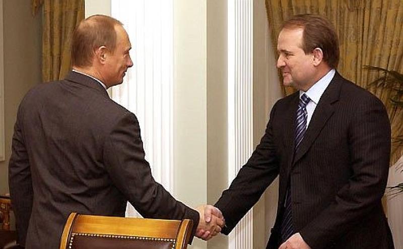 Медведчук признался, что назвать его отношения с Путиным дружескими нельзя