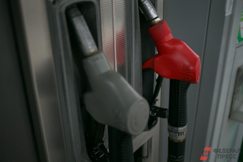 Цена топлива по допсоглашению увеличилась на четыре рубля за литр