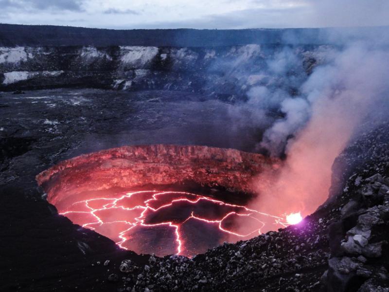 На Курильских островах проснулся вулкан, дремавший почти сто лет
