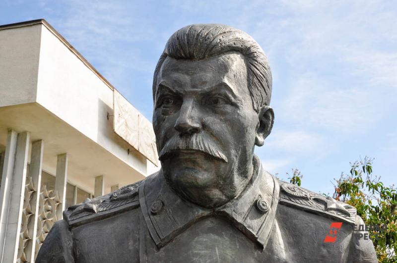 Фестиваль, посвященный празднованию дня рождения Иосифа Сталина, завершится флешмобом