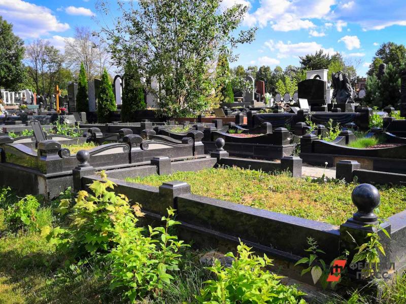 Надгробие с открытой датой смерти – новый тренд в ритуальной отрасли