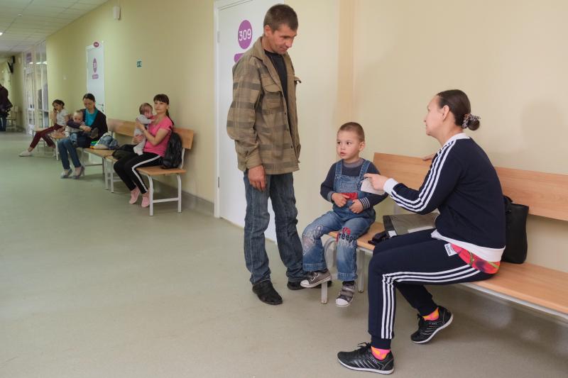 За неделю врачи новой поликлиники в Соликамске приняли 1400 детей