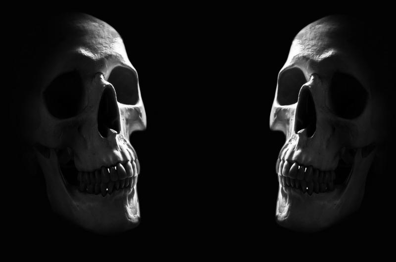 Радиоугреродный анализ черепов из греческой пещеры Апидма установил возраст останков в 210 тысяч лет.