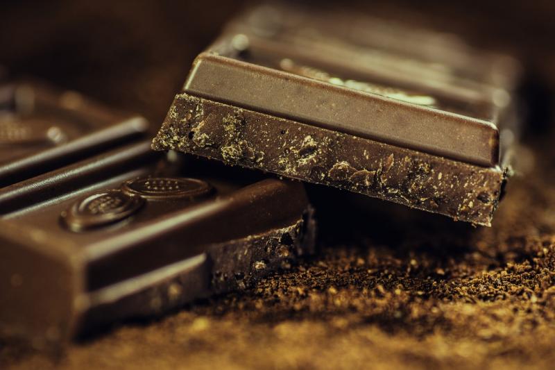 Врачи рассказали, сколько можно есть шоколада в день