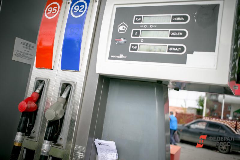 Цены на бензин в Казахстане возмутили россиян