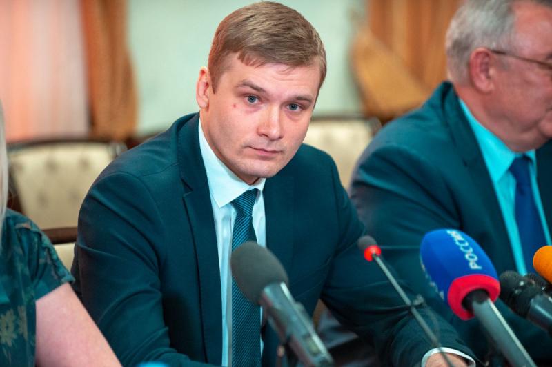 Коновалов признал наличие интернет-пропаганды КПРФ в Хакасии