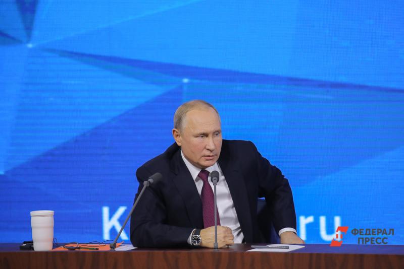 Путин призвал найти решения, обеспечивающие более активный рост экономики