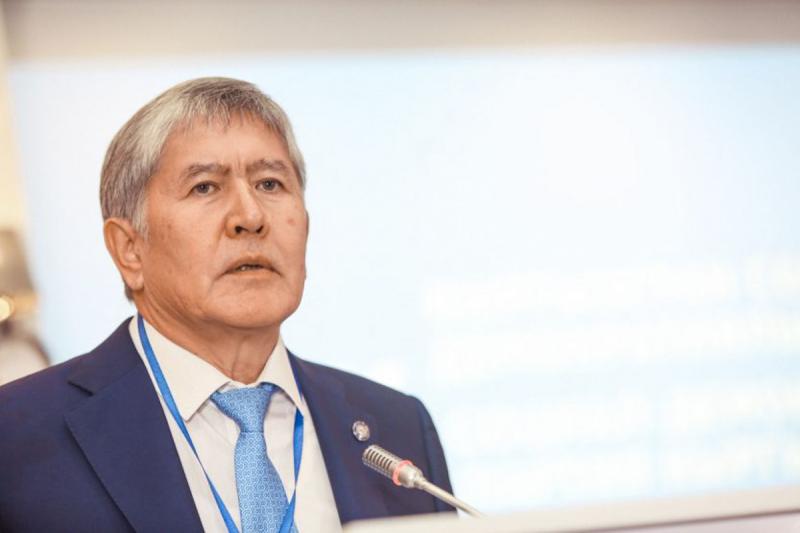 Экс-президент Киргизии Атамбаев сдался силовикам