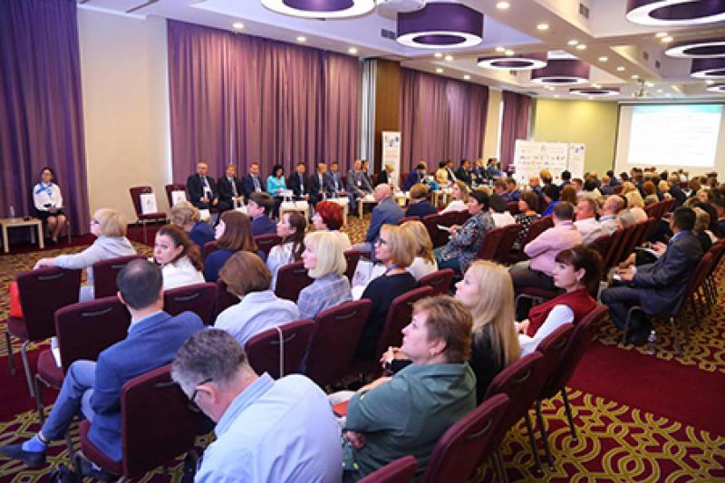 Создание доступной среды для маломобильных граждан в Иркутске отметили на международном форуме
