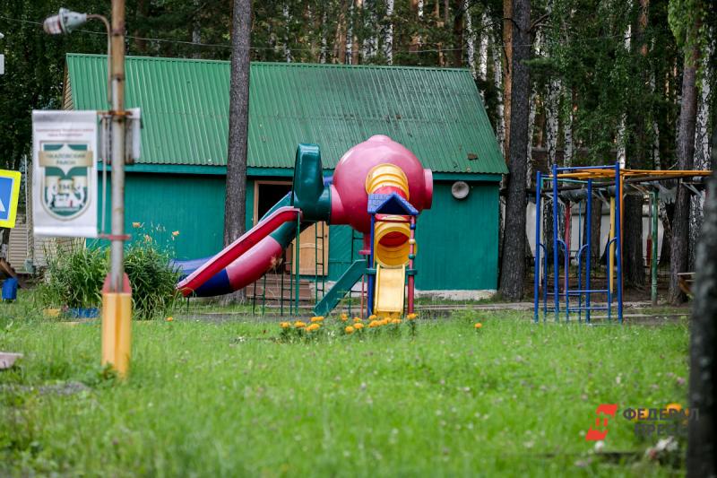 Активисты партпроектов «Единой России» проверили 350 детских лагерей