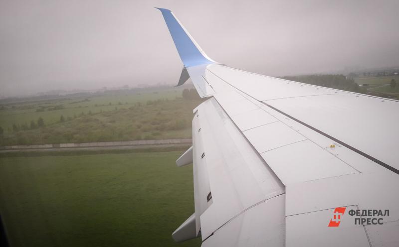 Пассажирский самолет экстренно сел в Южно-Сахалинске