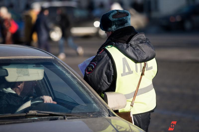 Свердловская ГИБДД проверила студентов автоколледжа после устроенной одним из них аварии