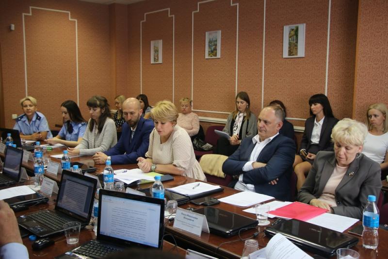 Мэру Владивостока отказали в повышении зарплаты