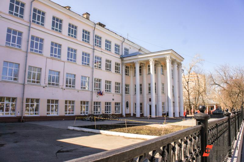 Минстрой России смягчил требования к этажности школ