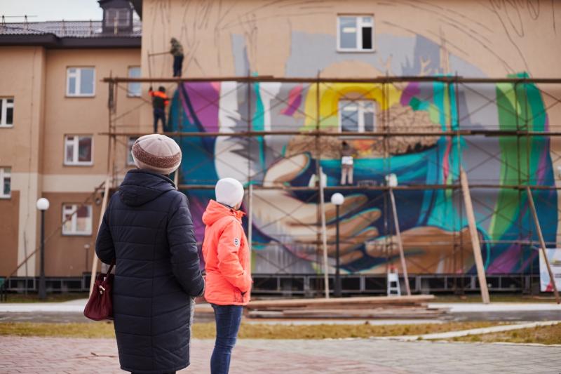 В Ямало-Ненецком автономном округе прошел фестиваль уличного искусства «Стенограффия»