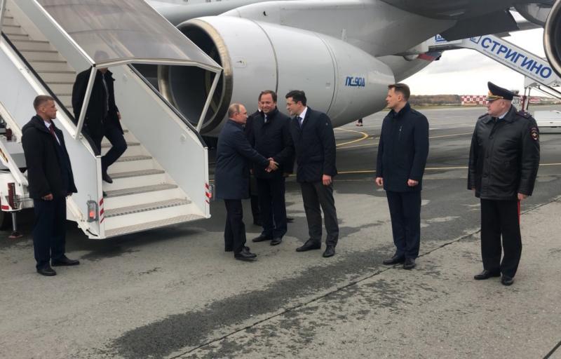 Встреча Владимира Путина в нижегородском аэропорту