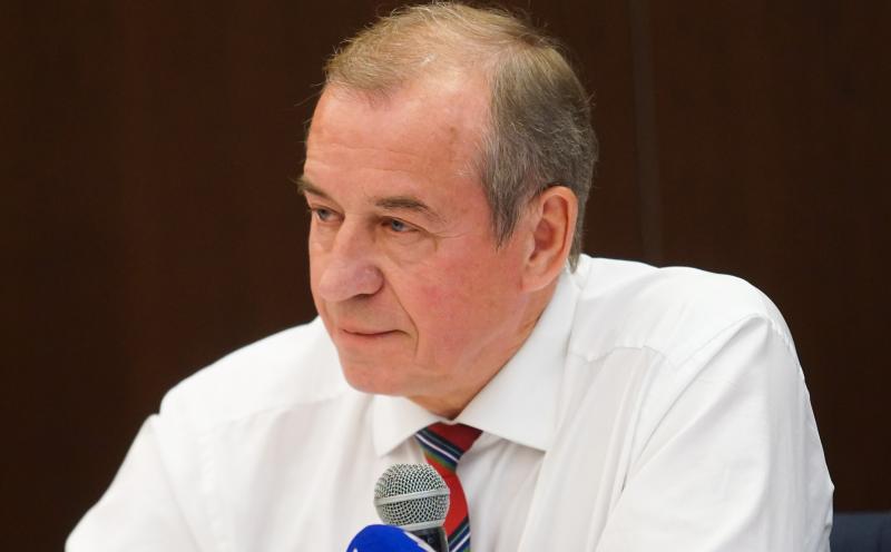 Иркутский губернатор Левченко назвал заказчиков информационной атаки на себя