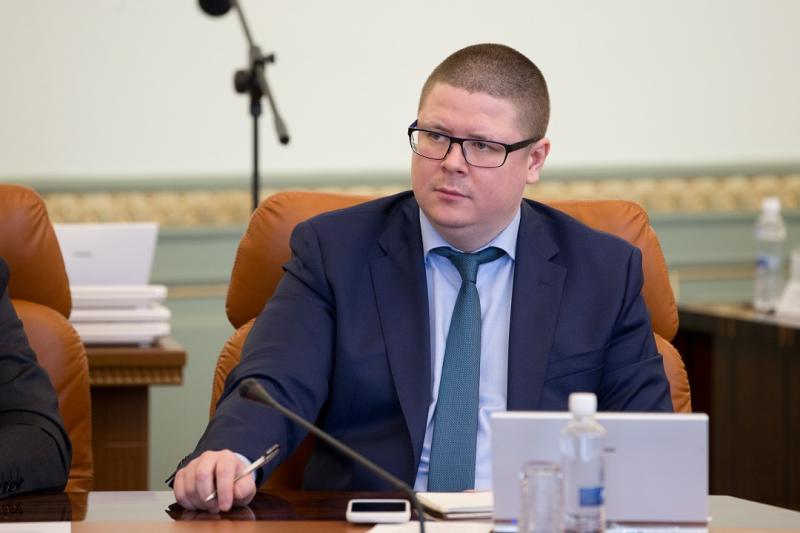Вице-губернатор Анатолий Векшин выехал в поселок улаживать конфликт