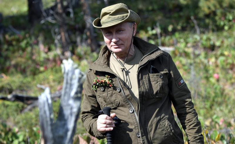 Владимир Путин гулял по тайге