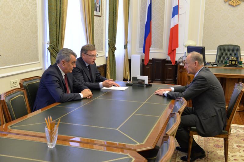 Николай Патрушев и Сергей Меняйло на встрече с губернатором Омской области обсудил экологические проблемы в регионе