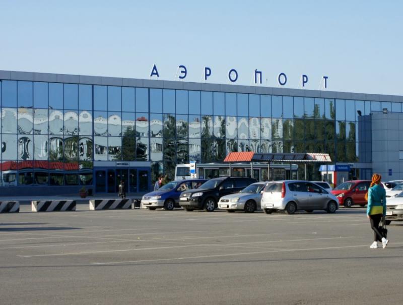 В Омске продолжается обсуждение вопроса с переносом аэропорта Омск-Центральный за пределы города