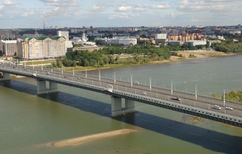 По реке Иртыш власти Омской области хотят вывезти продукцию местных производителей на международный рынок